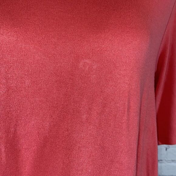 Umgee Salmon Embroidered Hem Tunic - Picture 2 of 9